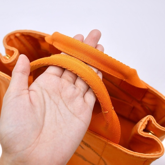 🍓PRADA Canapa Handbag - Picture 2 of 15